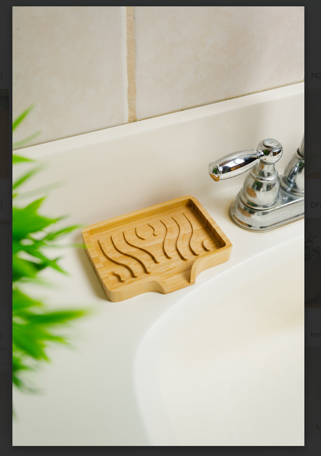 Bamboo Soap Lift | Wavy Soap Dish & Drainage Tray